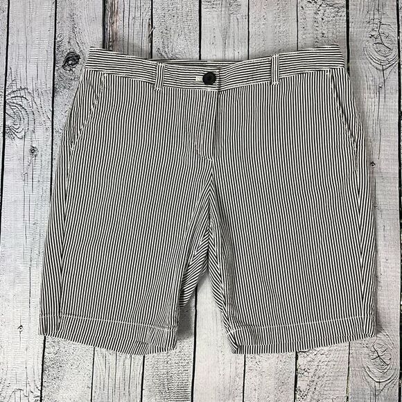 ANN TAYLOR LOFT Bermuda Length Shorts - Picture 1 of 5
